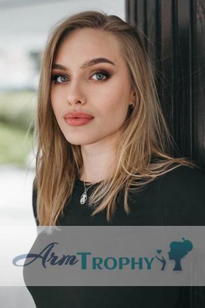 204881 - Anastasia Age: 24 - Russia