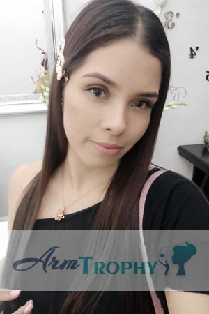 205223 - Daniela Age: 25 - Colombia