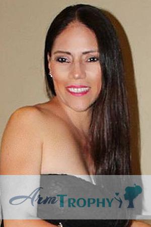 205377 - Gabriela Age: 43 - Costa Rica