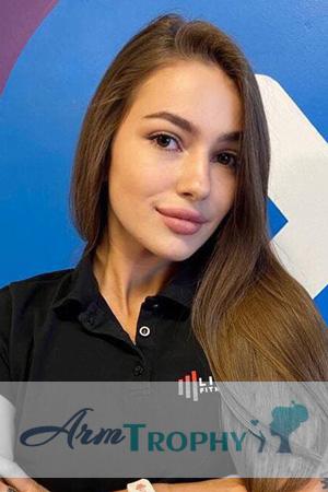 205476 - Kamila Age: 26 - Russia