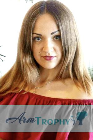 205528 - Marina Age: 31 - Ukraine