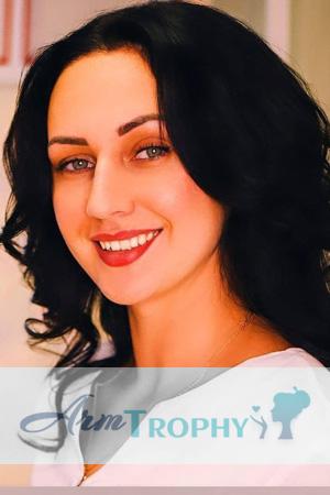 205558 - Nadiya Age: 28 - Ukraine