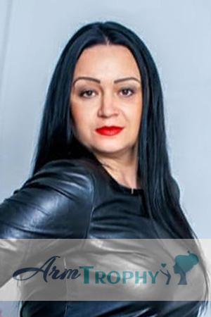 205703 - Oksana Age: 39 - Ukraine