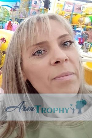 205897 - Olena Age: 44 - Ukraine