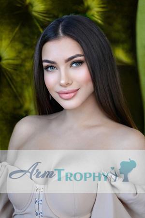 206194 - Elena Age: 24 - Ukraine