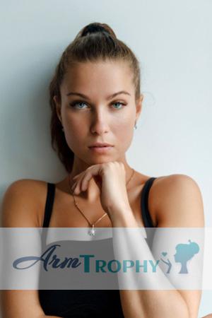 206431 - Elena Age: 24 - Ukraine