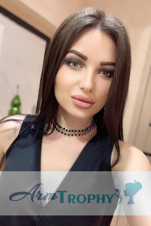 206760 - Angelina Age: 26 - Russia