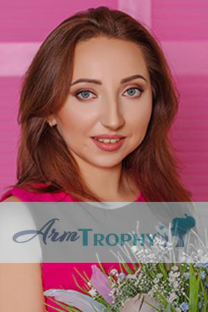 206823 - Anna Age: 28 - Ukraine