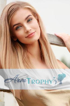 207150 - Anna Age: 18 - Ukraine