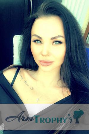 207924 - Elena Age: 32 - Ukraine