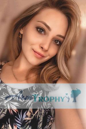 208792 - Liliya Age: 22 - Ukraine