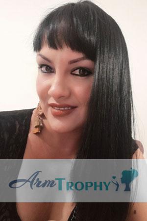 208864 - Natali Age: 38 - Peru