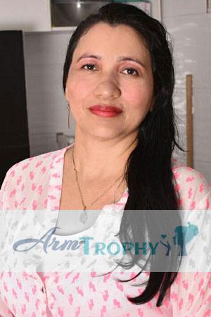 208960 - Jenny Age: 47 - Colombia