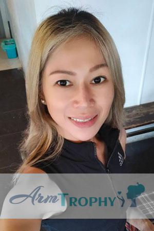 209162 - Chrisna Age: 40 - Philippines