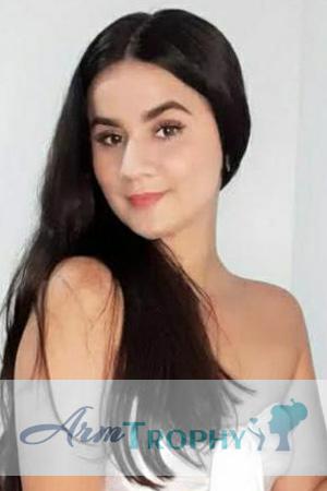 209642 - Silvia Age: 22 - Colombia