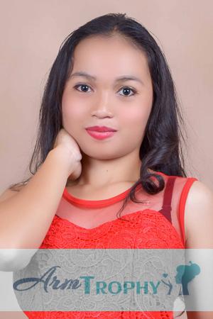 209764 - Ginalyn Age: 19 - Philippines