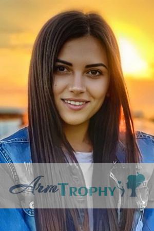 209806 - Iryna Age: 25 - Ukraine