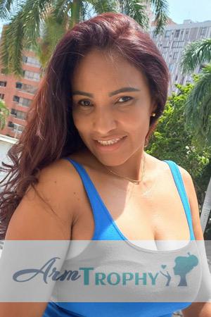 210698 - Leida Age: 48 - Colombia