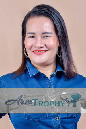 211485 - Valeriana Age: 50 - Philippines