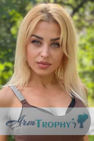 211755 - Zorina Age: 32 - Ukraine