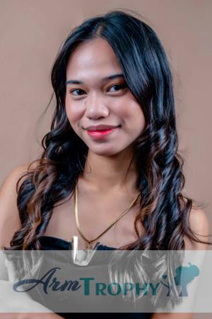 211794 - Mary Joy Age: 19 - Philippines