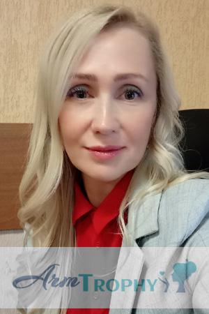 211969 - Olga Age: 44 - Russia