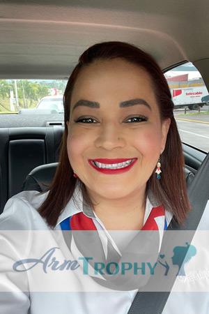 212050 - Dayana Age: 42 - Costa Rica