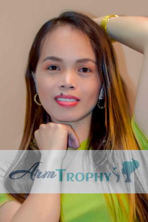 212070 - Amorzola Age: 36 - Philippines