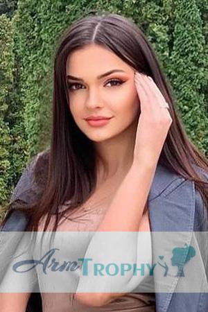 212499 - Karina Age: 23 - Ukraine