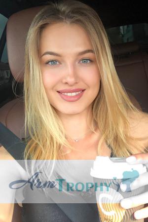 212726 - Diana Age: 26 - Ukraine