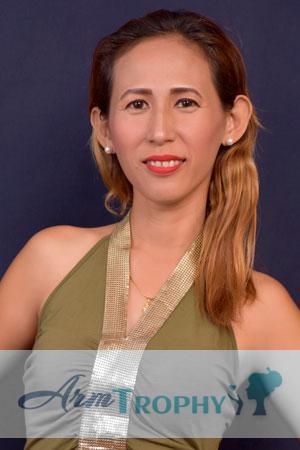 213451 - Mary Noemi Age: 39 - Philippines