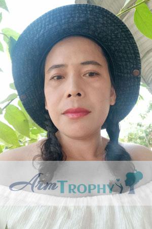 213455 - Rovida Age: 44 - Cambodia