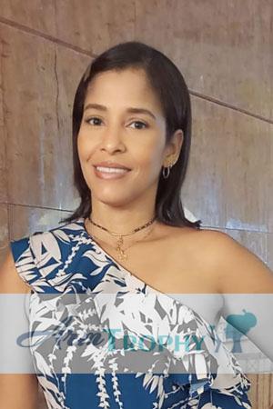 213623 - Shirley Age: 45 - Colombia