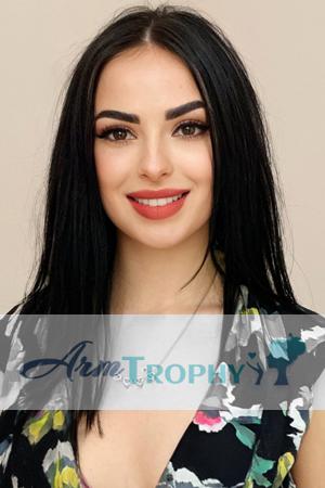 213703 - Nadiia Age: 22 - Ukraine