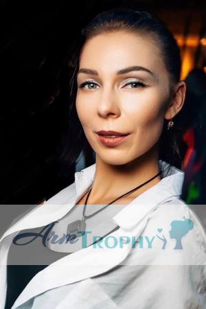 214122 - Ksenia Age: 42 - Russia