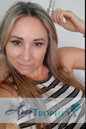 214598 - Dylana Age: 50 - Costa Rica