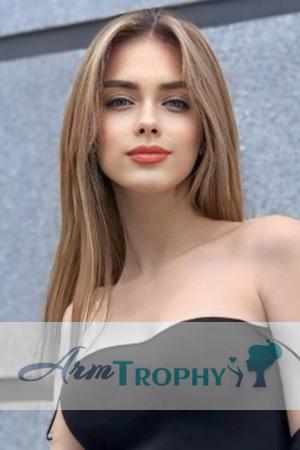 214824 - Dariia Age: 21 - Ukraine