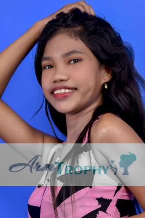 214920 - Kyla Age: 18 - Philippines