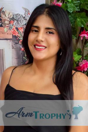 215267 - Karina Age: 32 - Peru