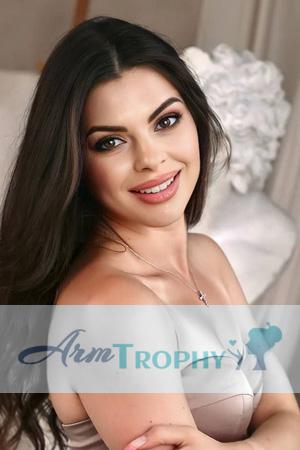 215628 - Bogdana Age: 30 - Ukraine