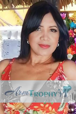 215865 - Xiomara Age: 46 - Colombia