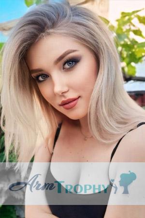 215981 - Anna Age: 20 - Ukraine