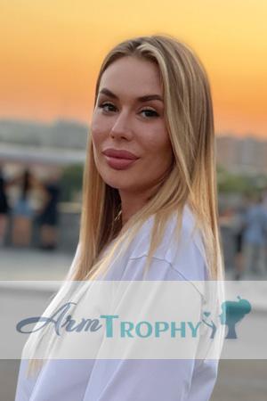 215994 - Iryna Age: 37 - Ukraine