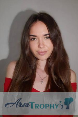 216538 - Ilona Age: 20 - Ukraine