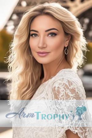 217318 - Yulyia Age: 42 - Ukraine