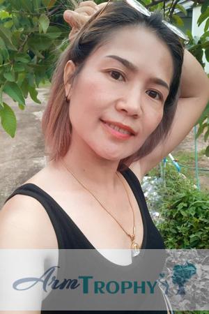 217367 - Kornkanok Age: 44 - Thailand