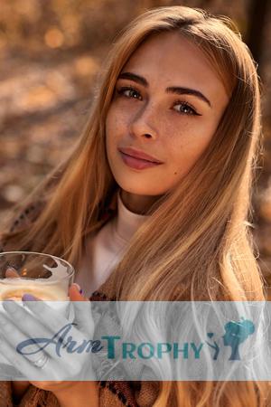 217410 - Vlada Age: 27 - Ukraine