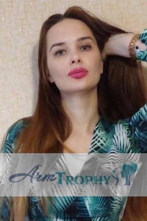 218282 - Yulia Age: 36 - Ukraine