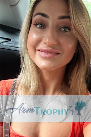 222433 - Aliona Age: 26 - Moldova