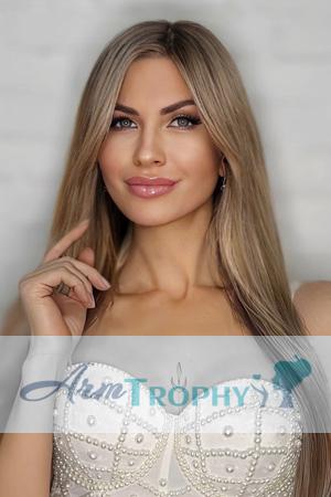 222911 - Kseniia Age: 38 - Kazakhstan